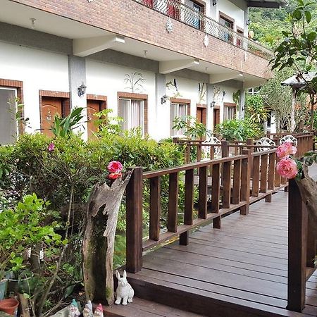 Yi Jia Yuan Homestay Наньчжуан Екстер'єр фото