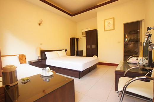 Yi Jia Yuan Homestay Наньчжуан Номер фото